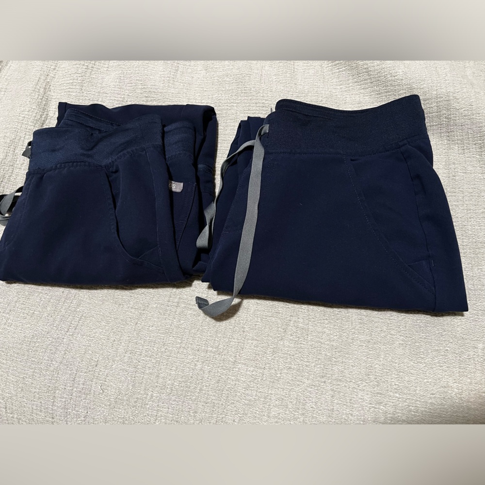 Figs Zamora joggers navy x2 pairs
